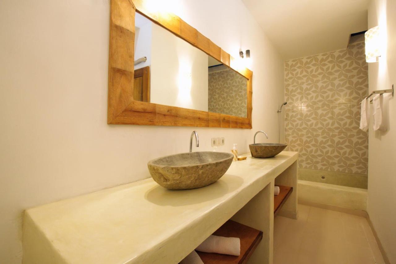 Golden Villa Gili Trawangan Exterior foto